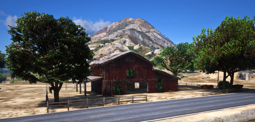 More information about "Rocky / BugsyFiveM - Barnfind Barn"