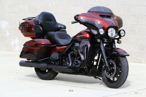 More information about "cvo Harley-Davidson street glide"