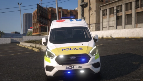 More information about "2024 met police van"